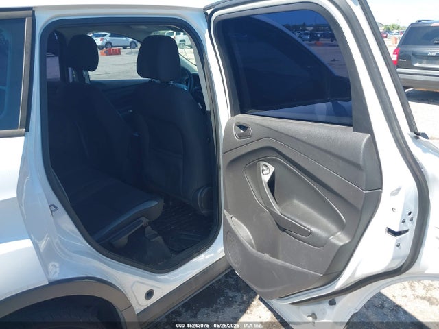 Ford Escape S