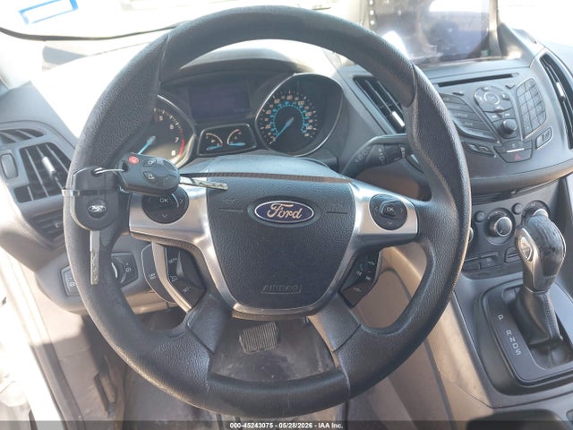 Ford Escape S