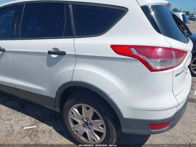 Ford Escape S