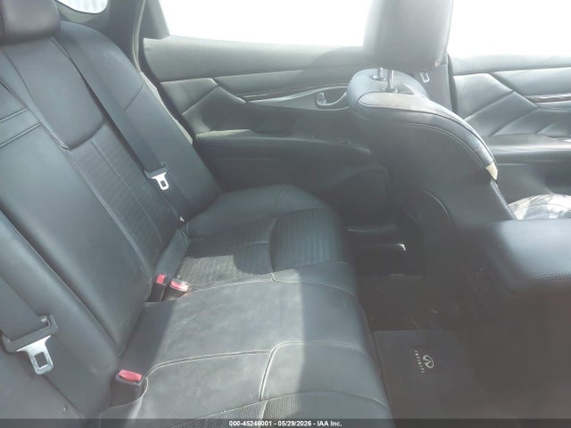 INFINITI M37