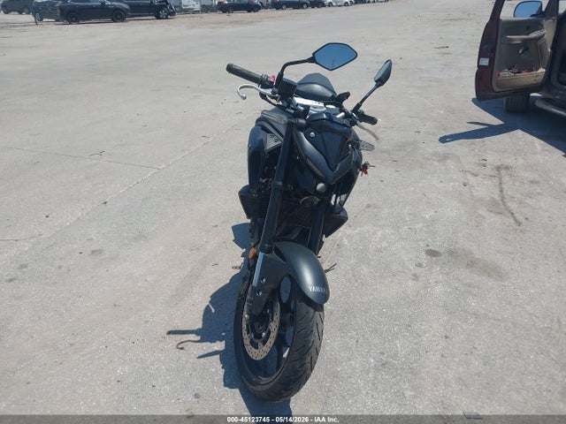 Yamaha Mt-03
