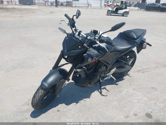 Yamaha Mt-03