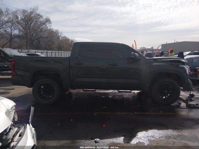 Toyota Tundra Sr5