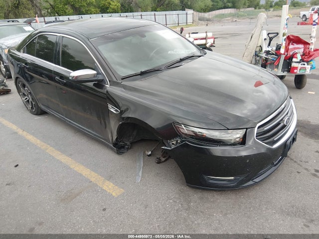 Salvage Ford Taurus Image