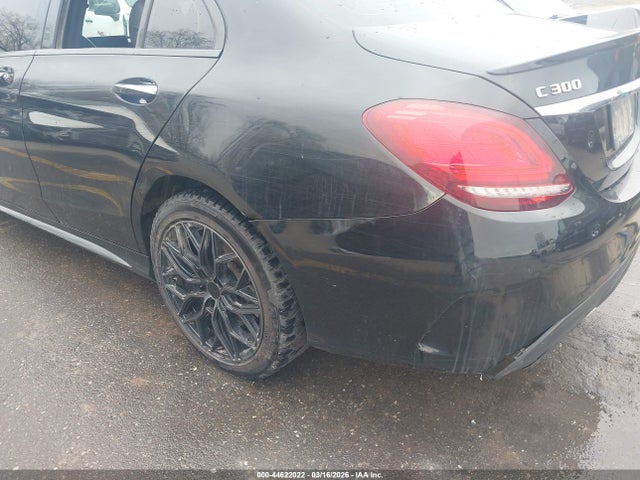 Mercedes-Benz C-Class 4matic