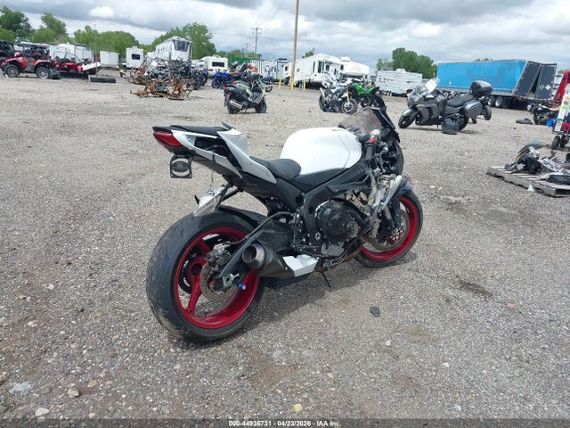 Suzuki Gsx-r600