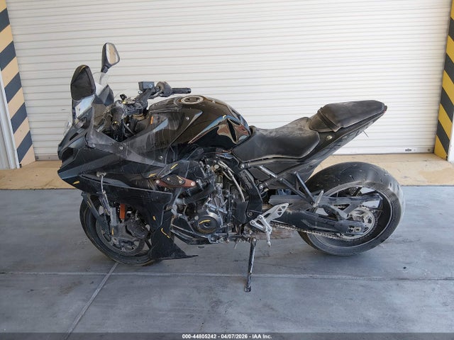 Suzuki Gsx800 F