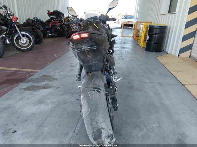 Suzuki Gsx800 F