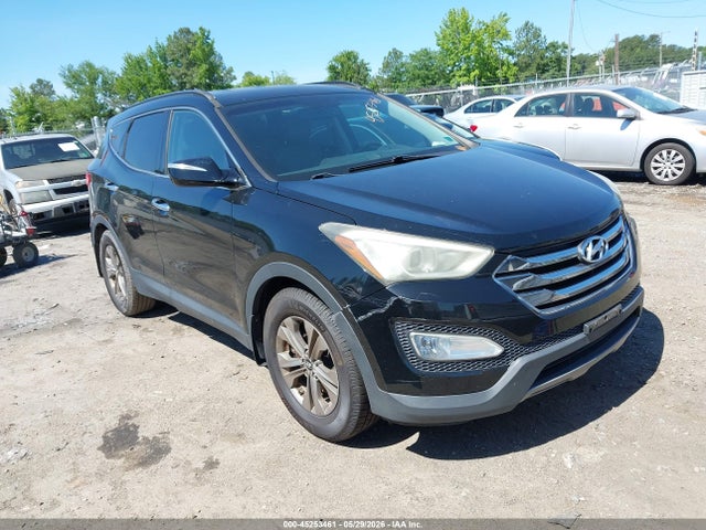 Salvage Hyundai SANTA FE Image