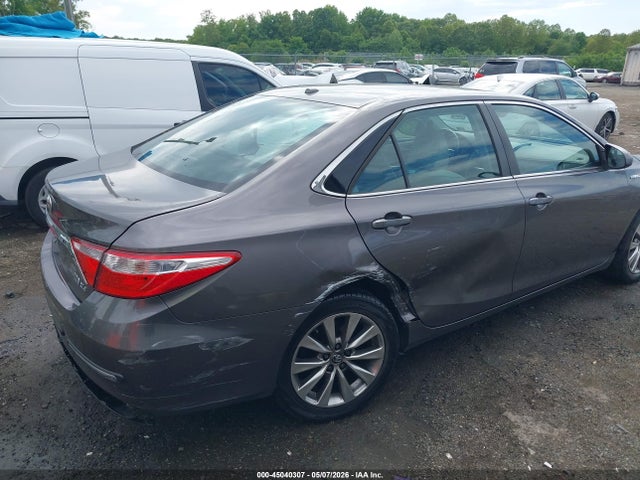 Toyota Camry Xle