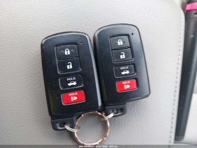 Toyota Camry Xle