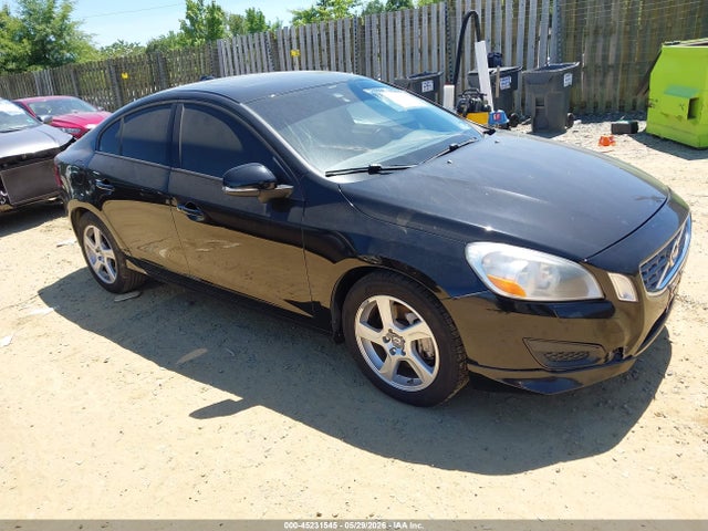 Salvage Volvo S60 Image