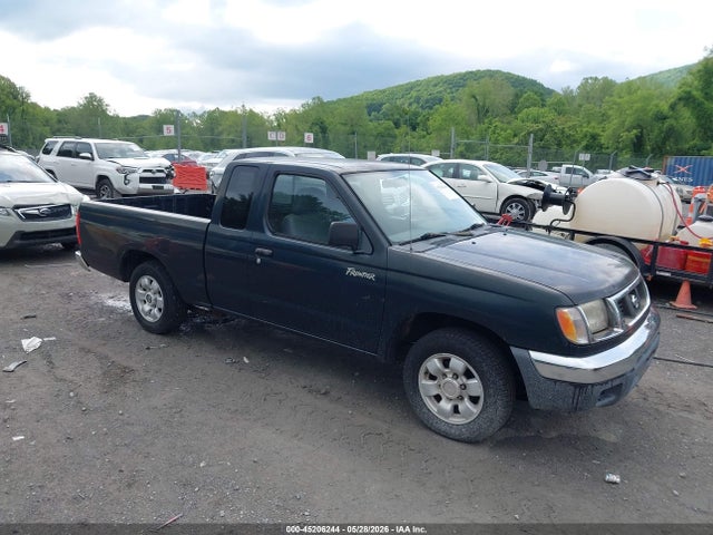 Salvage Nissan Frontier Image