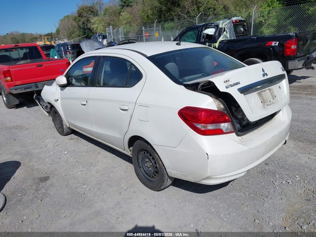Mitsubishi Mirage Es