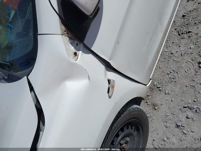 Mitsubishi Mirage Es