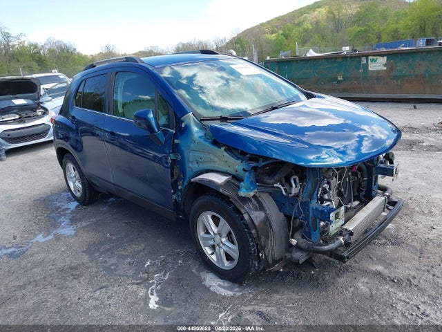 Salvage Chevrolet Trax Image