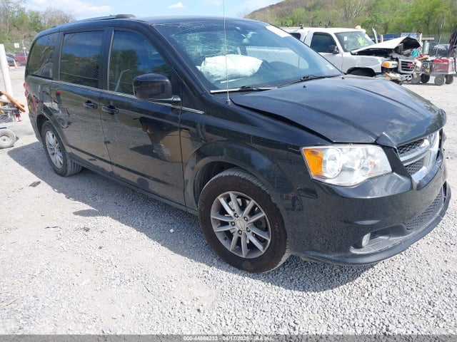 Salvage Dodge Grand Caravan Image