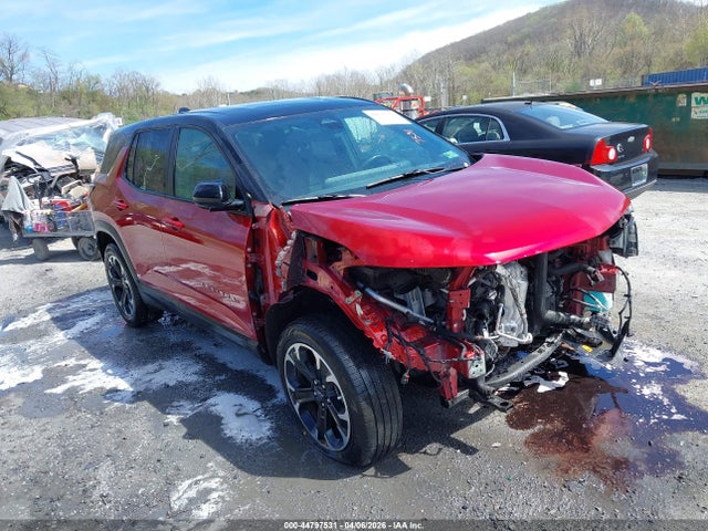 Salvage Chevrolet Equinox Image
