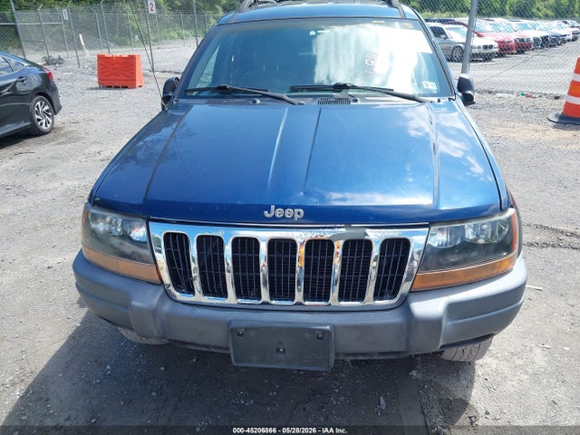 Jeep Grand Cherokee Laredo