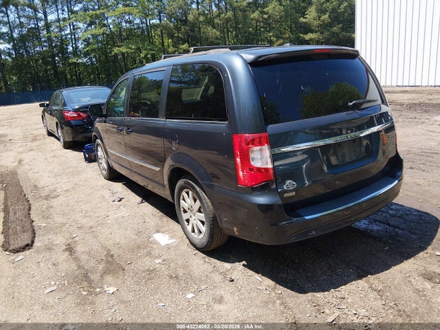 Chrysler Town & Country Touring