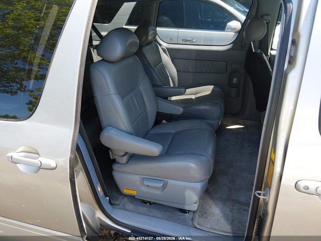 Toyota Sienna Xle