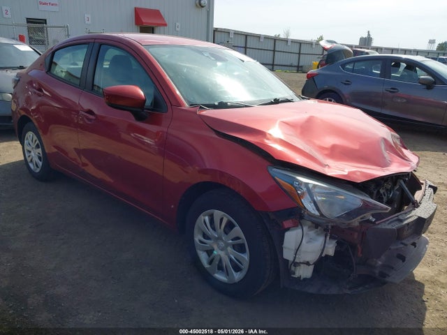 Salvage Toyota Yaris Image