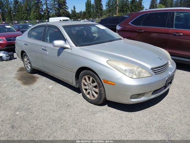 Salvage Lexus Es Image
