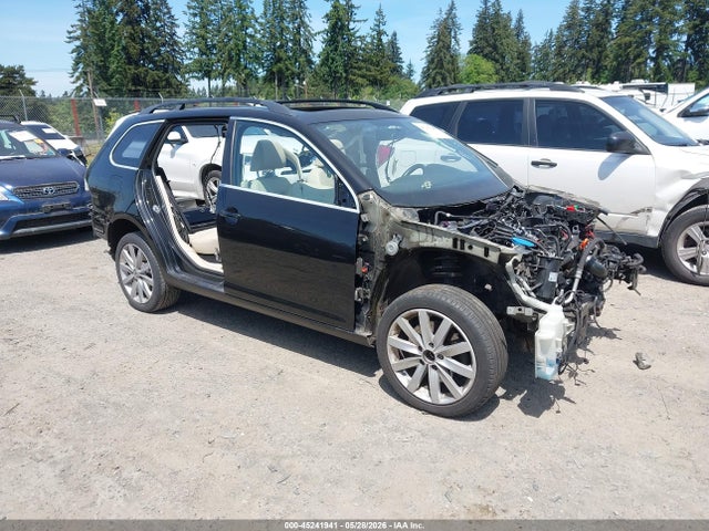 Salvage Volkswagen Jetta Image