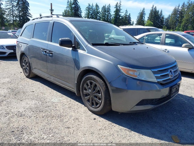Salvage Honda Odyssey Image