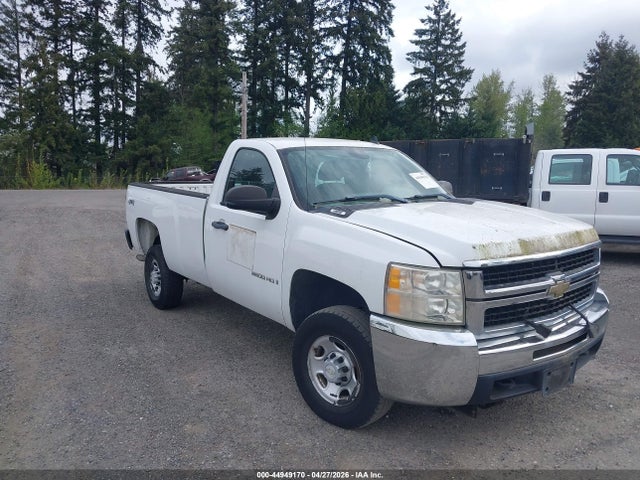Salvage Chevrolet Silverado 2500 Image