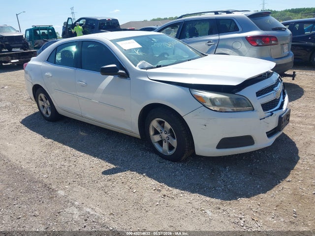 Salvage Chevrolet Malibu Image