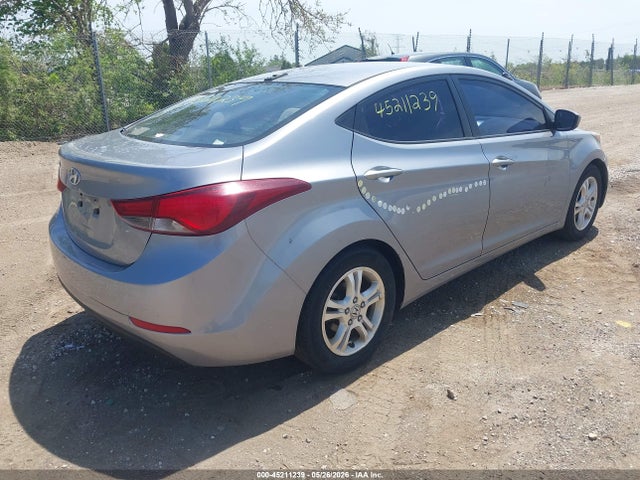 Hyundai ELANTRA Se