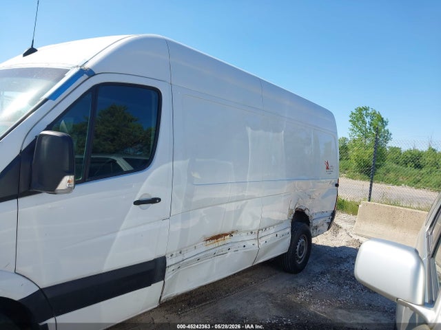 Mercedes-Benz Sprinter 2500 High Roof