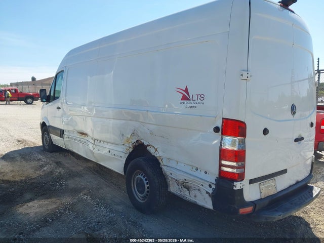 Mercedes-Benz Sprinter 2500 High Roof