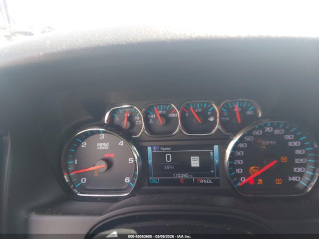 Chevrolet Suburban 4wd Lt
