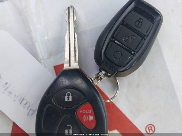 Toyota RAV4 Base V6
