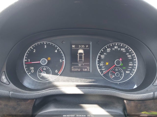 Volkswagen Passat 2.0l Tdi Sel Premium