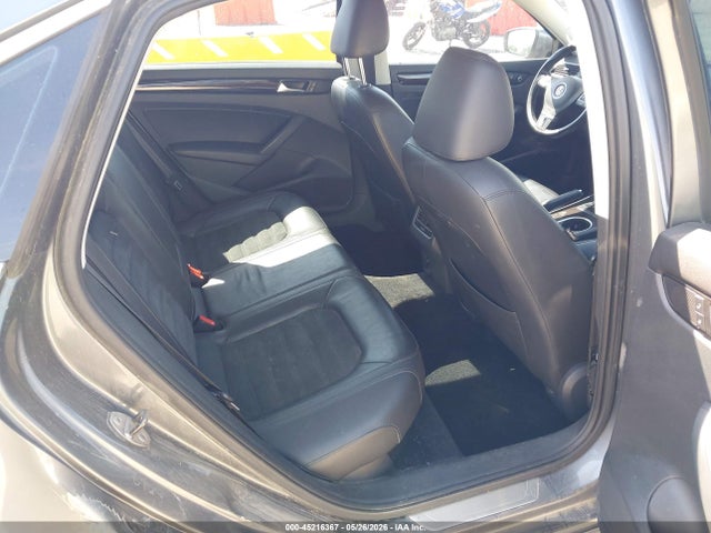 Volkswagen Passat 2.0l Tdi Sel Premium