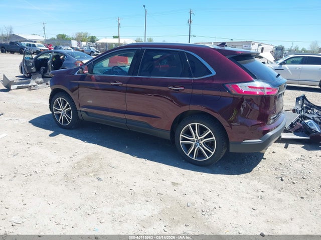 Ford Edge Titanium