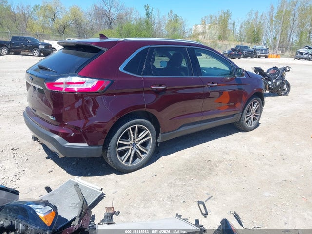 Ford Edge Titanium