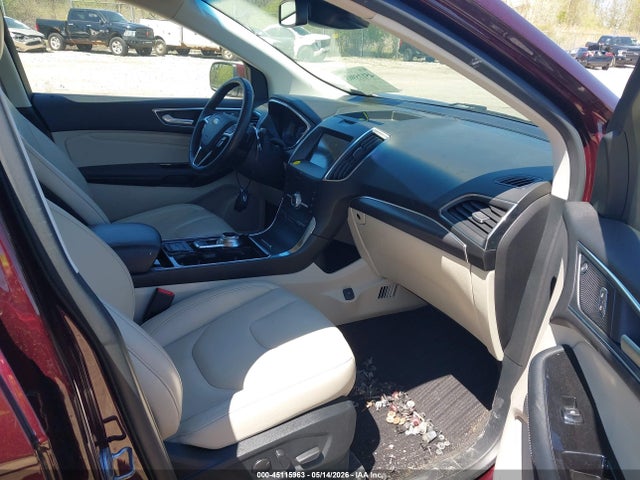 Ford Edge Titanium