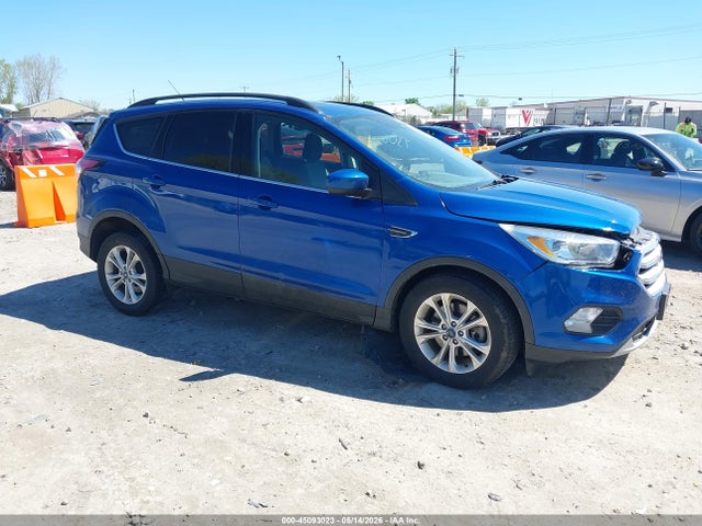 Salvage Ford Escape Image