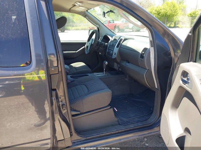 Nissan Frontier Se