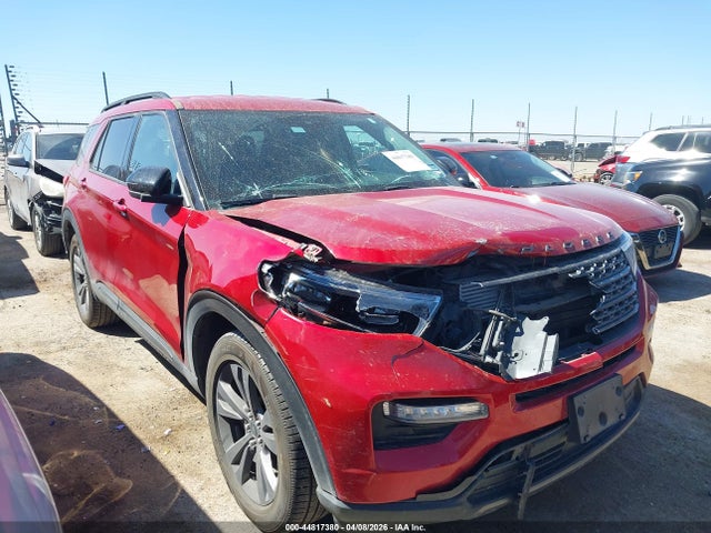 Salvage Ford Explorer Image