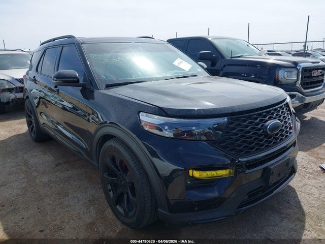 Salvage Ford Explorer Image