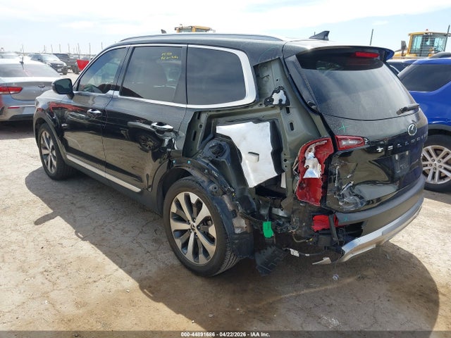 Kia Telluride S