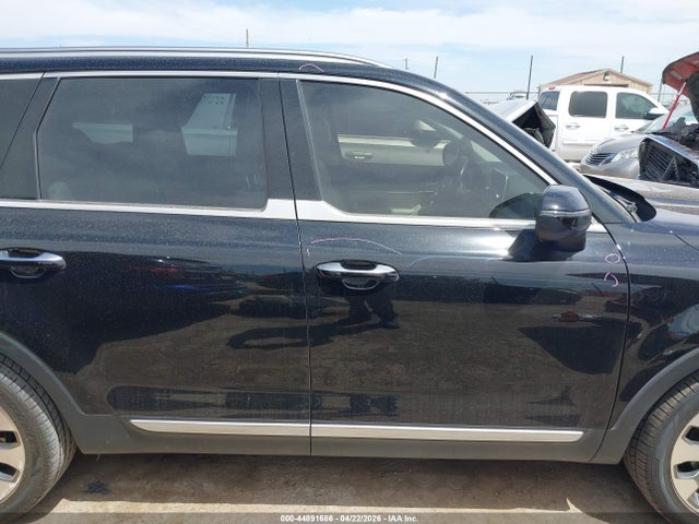 Kia Telluride S