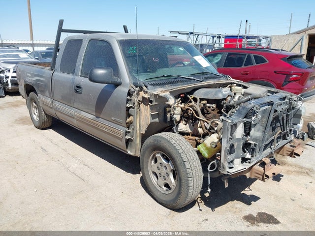 Salvage Chevrolet Silverado 1500 Image