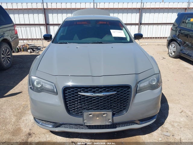 Chrysler 300 Touring