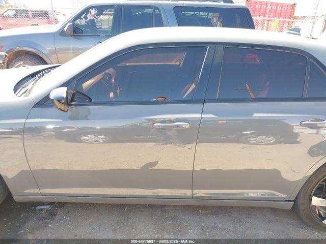 Chrysler 300 Touring